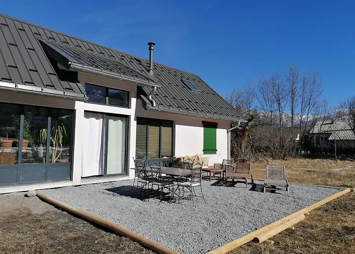 Maison Dans Parc Cloture Barcelonnette