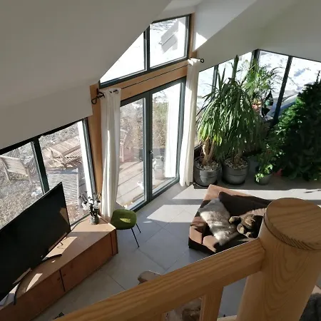 Maison Dans Parc Cloture 度假居